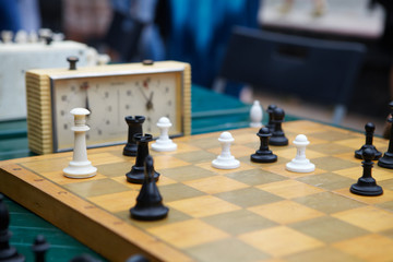 Children to play chess