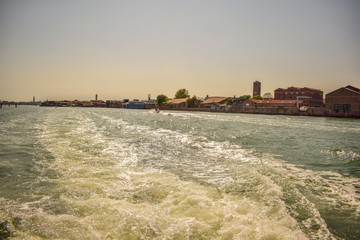 Vista de la isla de Murano en la laguna de Venecia