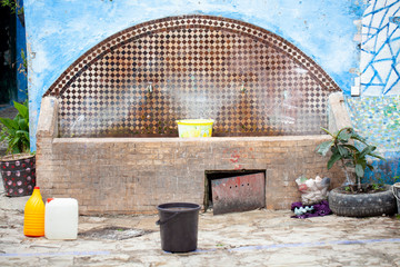 Fuente en la ciudad de Tánger, Marruecos