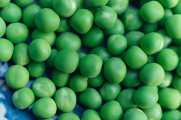 fresh green peas
