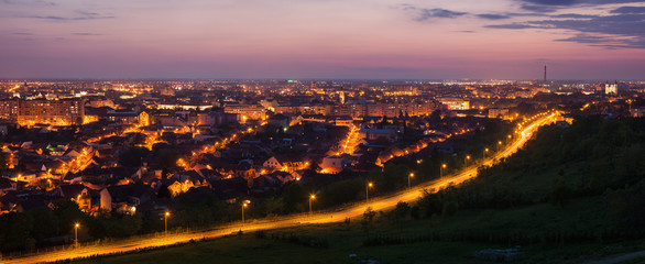 Fototapeta na wymiar Panorama of Oradea at evening