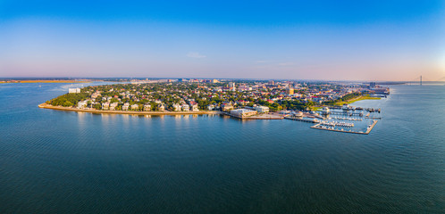 Naklejka premium Charleston, Karolina Południowa, USA Aerial Skyline Panorama