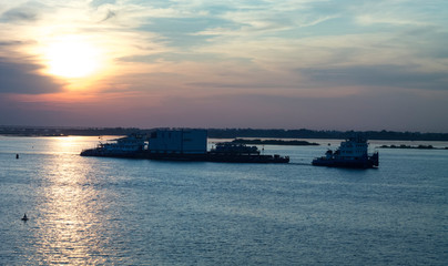 Fototapeta premium tug on the Volga