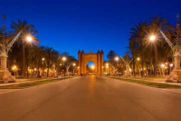 Fototapeta na wymiar Barcelona Arch at night in Spain 
