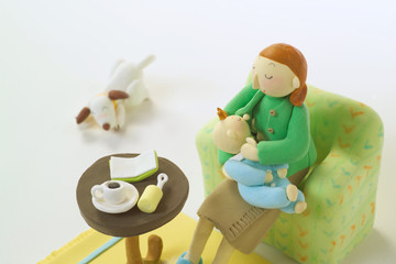 クラフト　授乳　育児　子育て　親子　教育　マイホーム　住宅　暮らし　家族　オブジェ　クレージュ　立体オブジェ