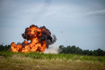 parachutist helicopter airborne operations airplane explosions missiles