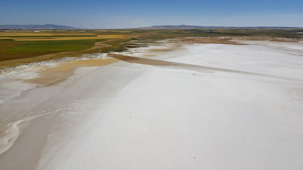 great salt lake in the middle of Turkey