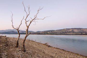 Pantano de los Bermejales (Granada) España