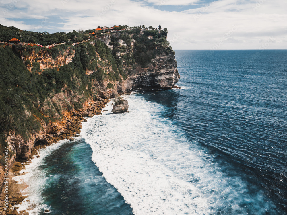Wall mural coastline with ocean and rocks