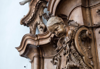 Inventar in der Kirche mit Kindern
