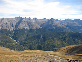 Coloured mountains in the swiss alps on a sunny day in autumn