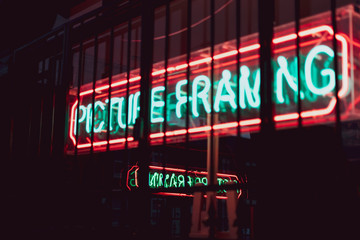 Obraz premium neon sign