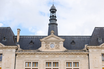 Fototapeta na wymiar Mairie de la Ville de Montluçon dans l'Allier