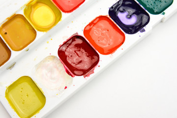 watercolor paints for drawing on white background