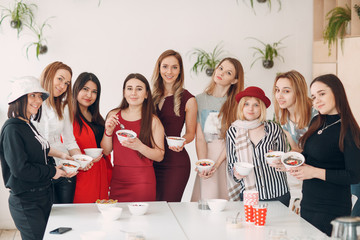 Healthy Food Master Class. Cooking Course. Nutritionist and students.