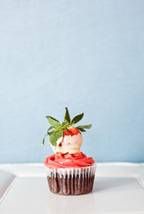 cupcake with strawberry