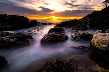 Obraz premium Seascape of Lanta island, Krabi, Thailand. Long exposure smooth wave