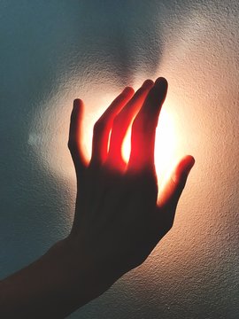 bella mano con la luce