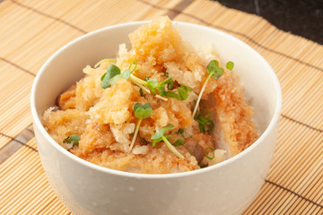 みぞれ煮カツ丼