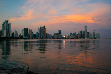 Fototapeta premium Panama nocą