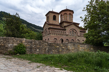 Fototapeta na wymiar Church of St. Demetrius of Thessaloniki in Veliko Tarnovo, Bulgaria