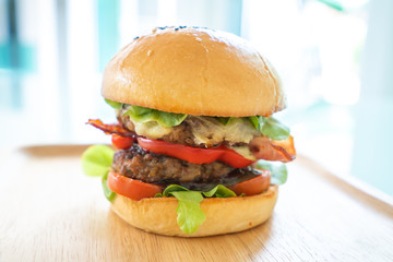 Homemade hamburger with fresh vegetables