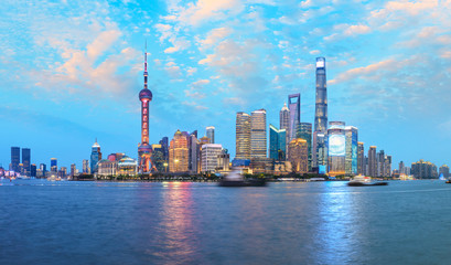 Obraz premium Shanghai skyline with modern urban skyscrapers at night,China