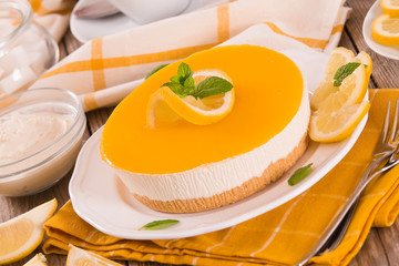 Lemon and mascarpone cheesecake. 