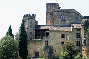 Ch&acirc;teaux