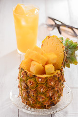 カットパイナップル