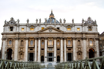 Fototapeta na wymiar St. Peter's Cathedral, the Vatican.