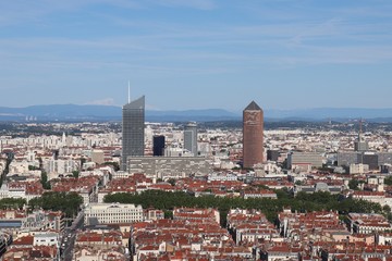 Ville de Lyon - La ville et ses toîts vus de haut depuis la colline de Fourvière