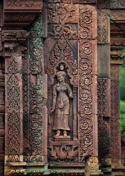 Khmer statue in Banteay Srei temple, Siem Reap Province, Angkor, Cambodia