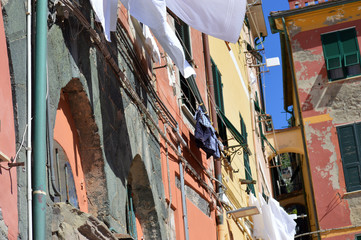 laundry drying on line