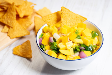 mango salsa salad
