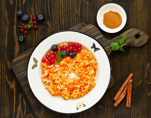 pudding with pumpkin and rice