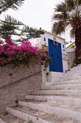 The street greek island Idra (Hydra) at summer day © Sentemon 
