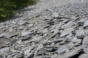 Landschaft aus Schiefersteinen