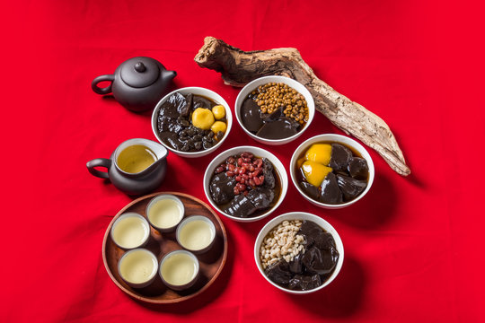 台湾の漢方黒ゼリー　Licorice black jelly Taiwanese dessert