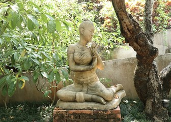 Statue decorating in the garden