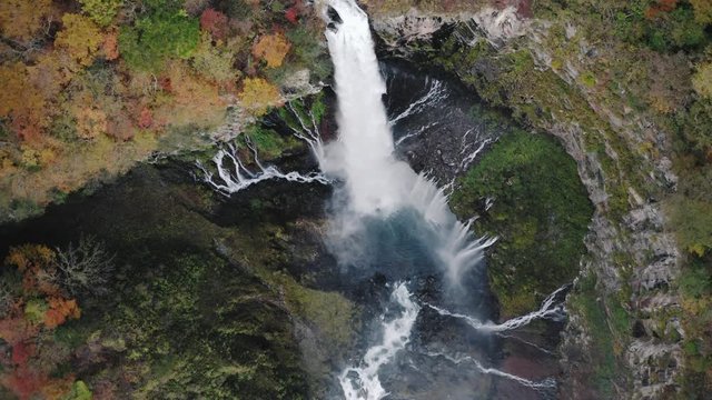 紅葉の華厳の滝 奥日光 kegon falls Nikko Japan 空撮 ドローン撮影 4K 動画