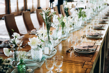 Wedding table setting and decoration