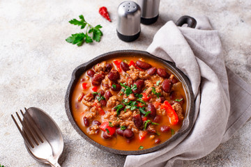 Traditional Mexican dish chili con carne