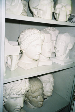 Gypsum heads