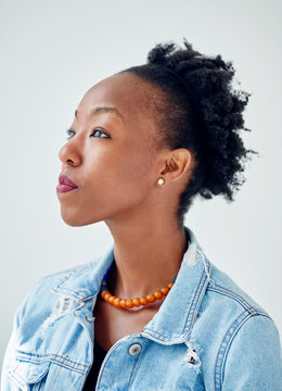 Portrait of fashionable woman.