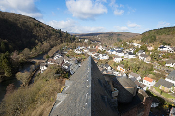 Heimbach von oben, Ausflugsziel im Nationalpark Eifel