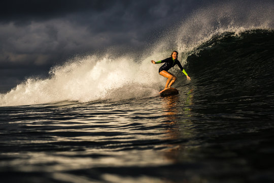 Early morning fun surf session