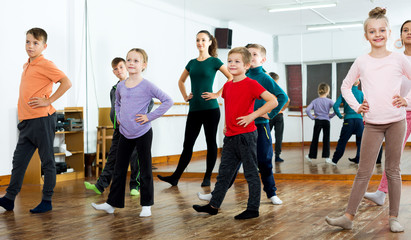 Fototapeta na wymiar Children studying modern style dance