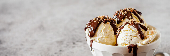 Vanilla Ice Cream with Chocolate Topping