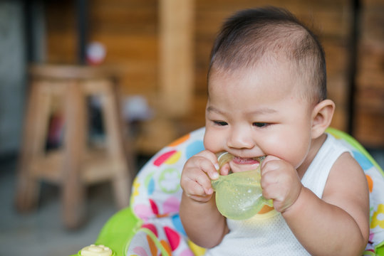 Baby bite Water Filled Teether Duck
